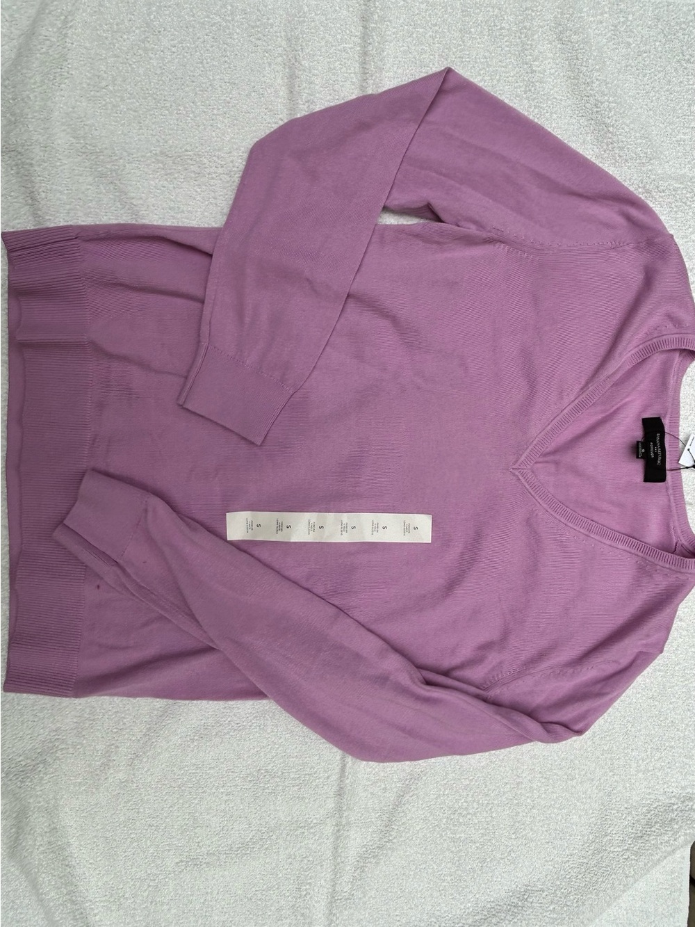NWT Banana Republic Factory Forever V-Neck Sweater Pink Lavender